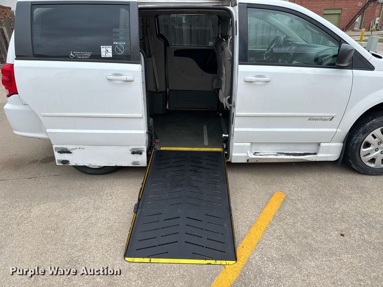 image for item EQ1451 2014 Dodge Grand Caravan handicap accessible van