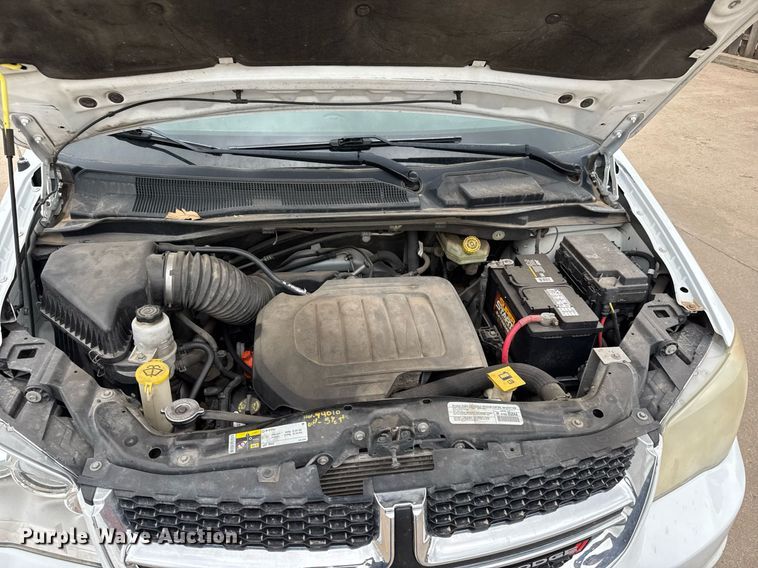 image for item EQ1451 2014 Dodge Grand Caravan handicap accessible van