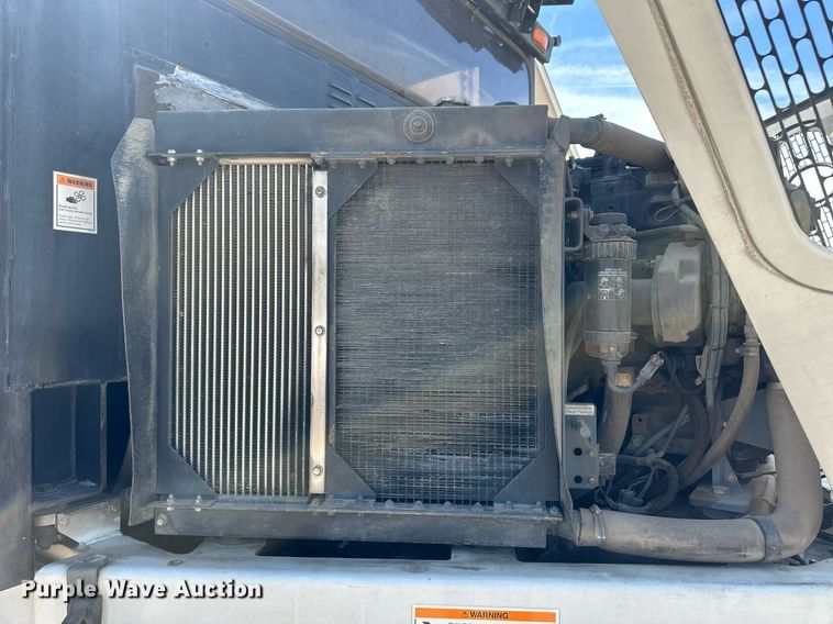 image for item EQ4647 2011 Elgin Pelican Series NP street sweeper