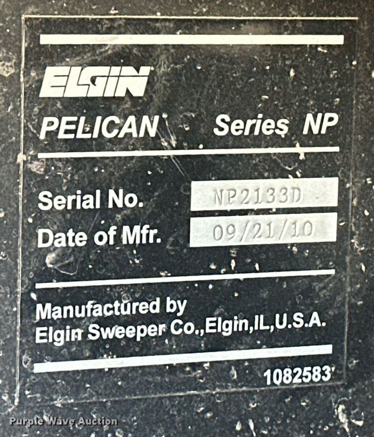 image for item EQ4647 2011 Elgin Pelican Series NP street sweeper