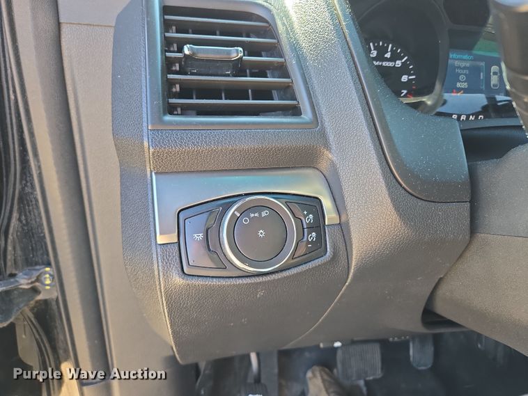 image for item EQ6805 2015 Ford  Explorer Police Interceptor SUV