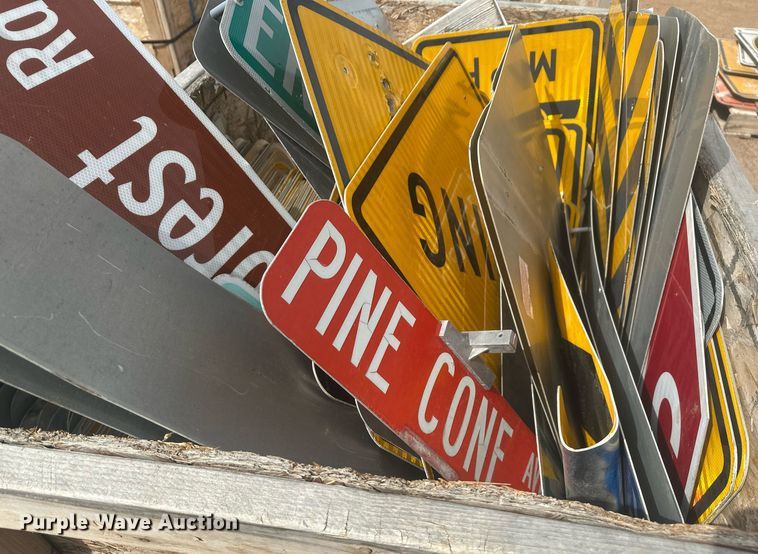 image for item ER5217 Road safety equipment