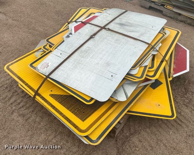 image for item ER5219 Road safety equipment