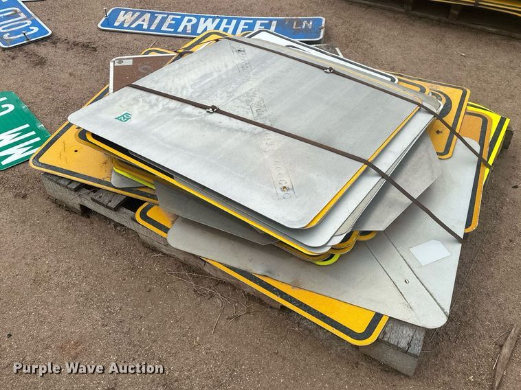 image for item ER5219 Road safety equipment