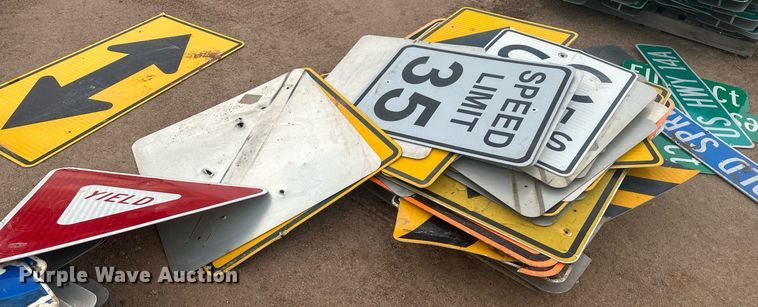 image for item ER5220 Road safety equipment