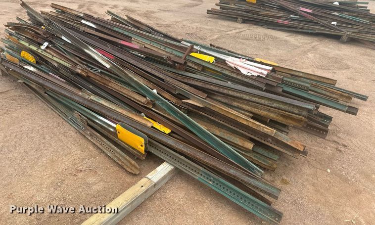 image for item ER5224 (5) pallets of posts