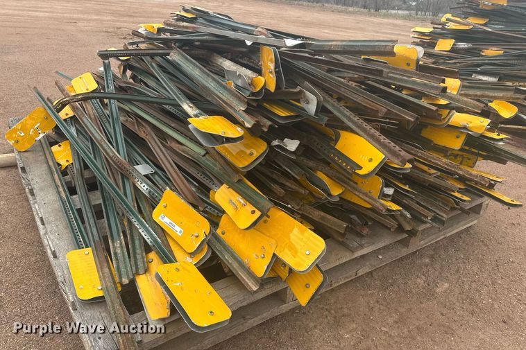 image for item ER5225 (2) pallets of posts