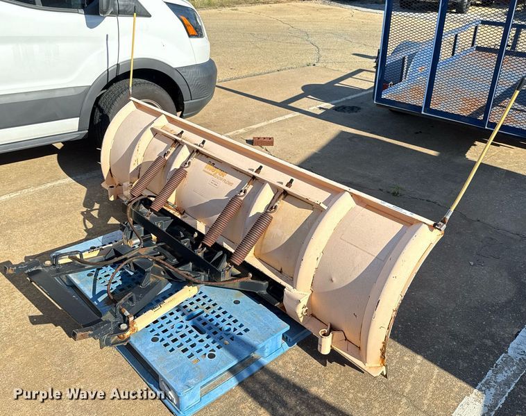 image for item MN9934 Meyer C75 91