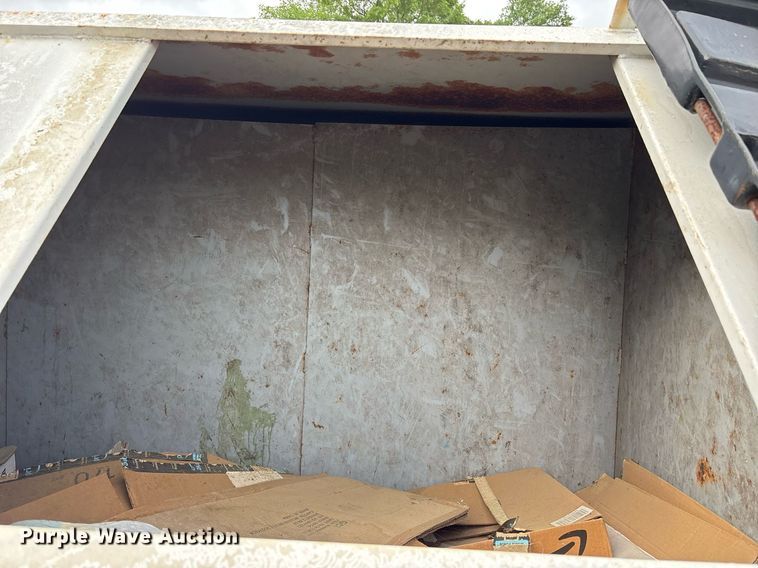 image for item ND9700 2006 Pro-Trailer Recycling recycling trailer