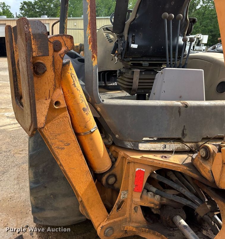 image for item ND9701 2011 Case 580 Super N backhoe