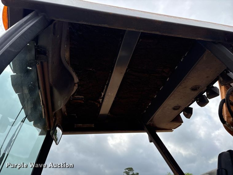 image for item ND9701 2011 Case 580 Super N backhoe