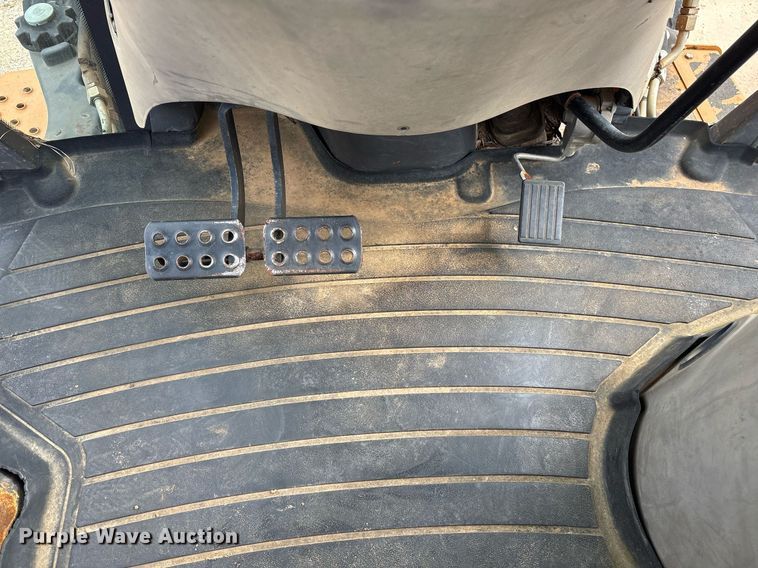 image for item ND9701 2011 Case 580 Super N backhoe