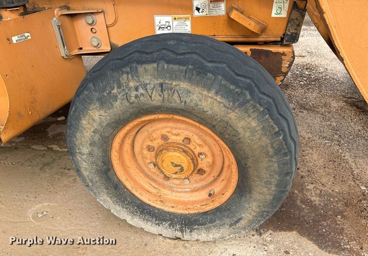 image for item ND9701 2011 Case 580 Super N backhoe