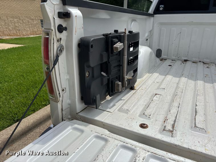 image for item ND9702 2013 Ford F150  SuperCrew pickup truck