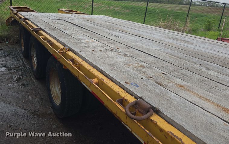 image for item NI9494 2010 PJ equipment trailer