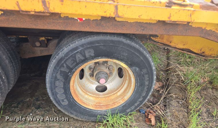 image for item NI9494 2010 PJ equipment trailer