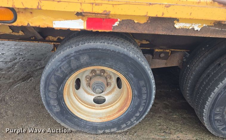 image for item NI9494 2010 PJ equipment trailer