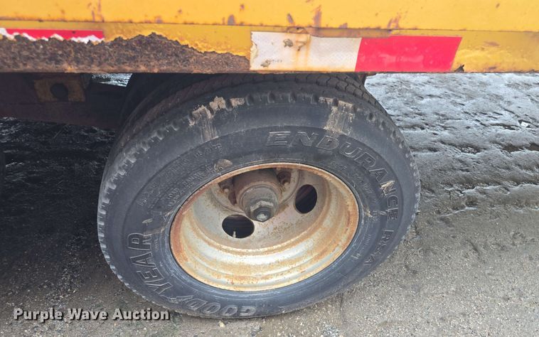 image for item NI9494 2010 PJ equipment trailer