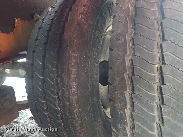 image for item NI9494 2010 PJ equipment trailer