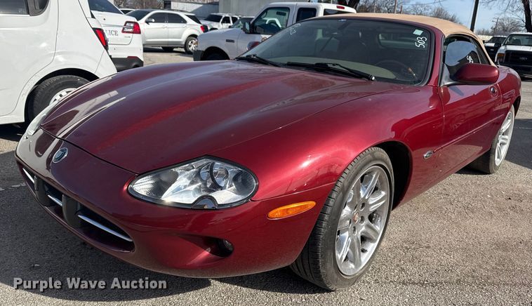 image for item NO9645 2000 Jaguar XK8 convertible