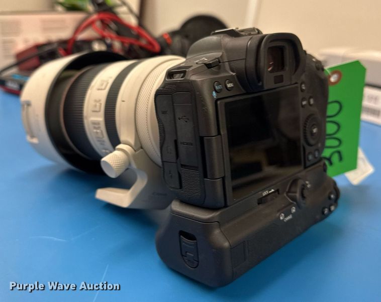 image for item NO9729 Canon EOS R5 mirrorless camera