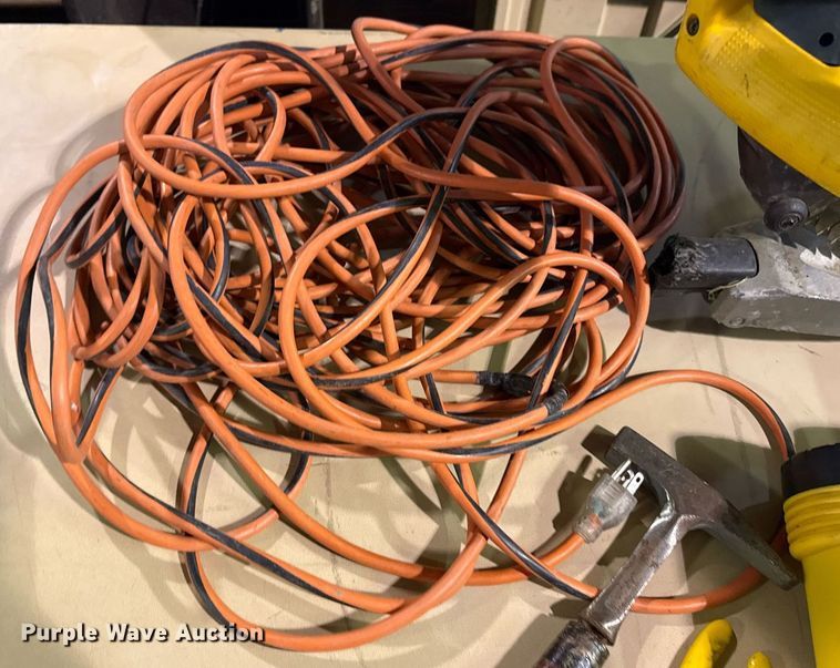 image for item NO9732 Dewalt tools