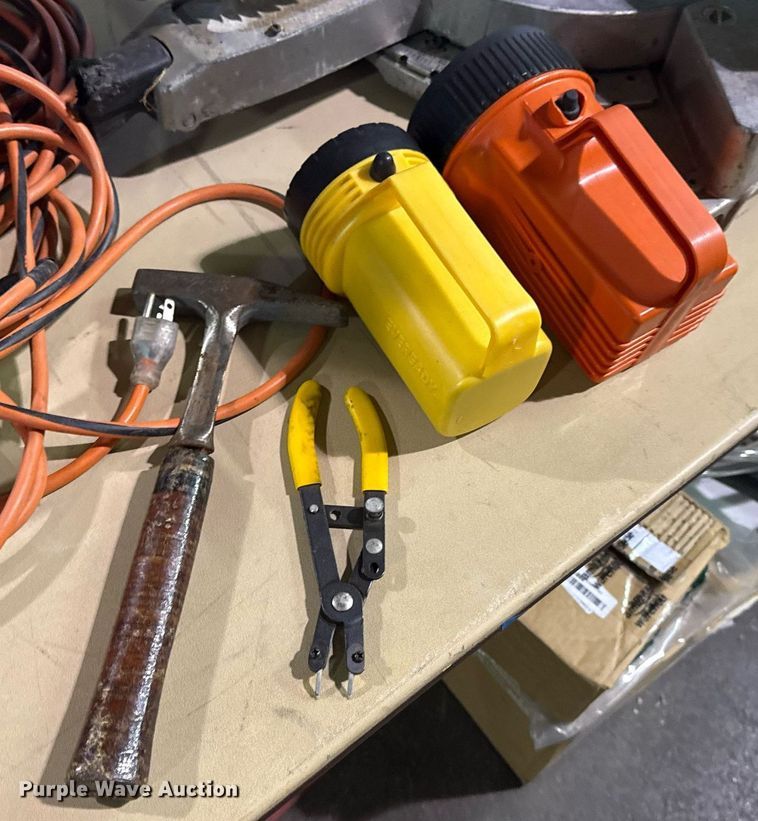 image for item NO9732 Dewalt tools