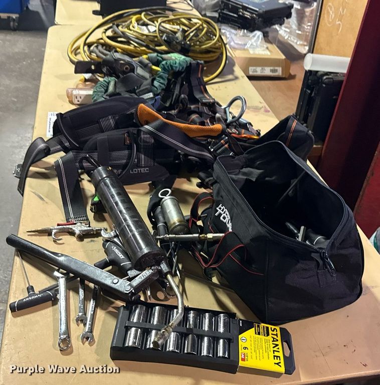 image for item NO9735 Tools