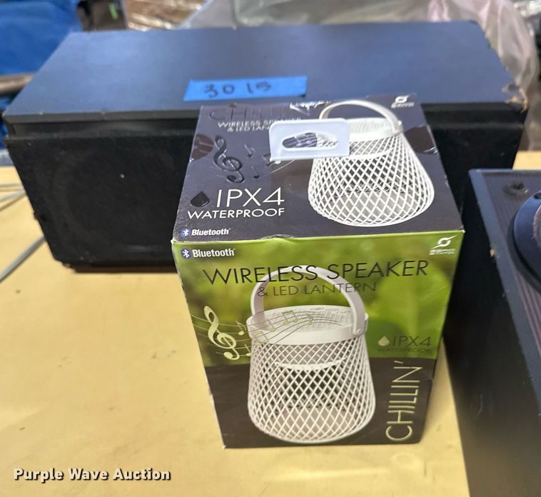 image for item NO9736 Electronics