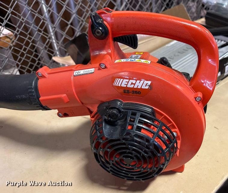 image for item NO9740 Echo ES-250 leaf blower
