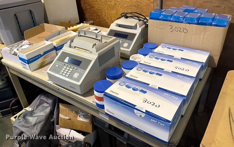 image for item NO9746 Lab equipment