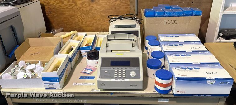 image for item NO9746 Lab equipment