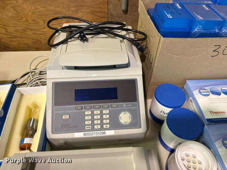 image for item NO9746 Lab equipment