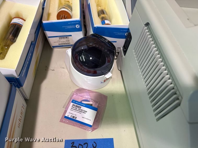 image for item NO9746 Lab equipment