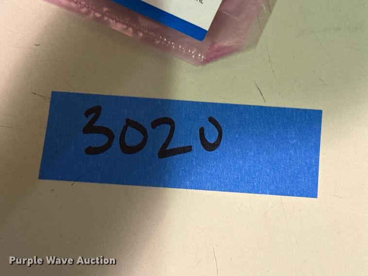 image for item NO9746 Lab equipment