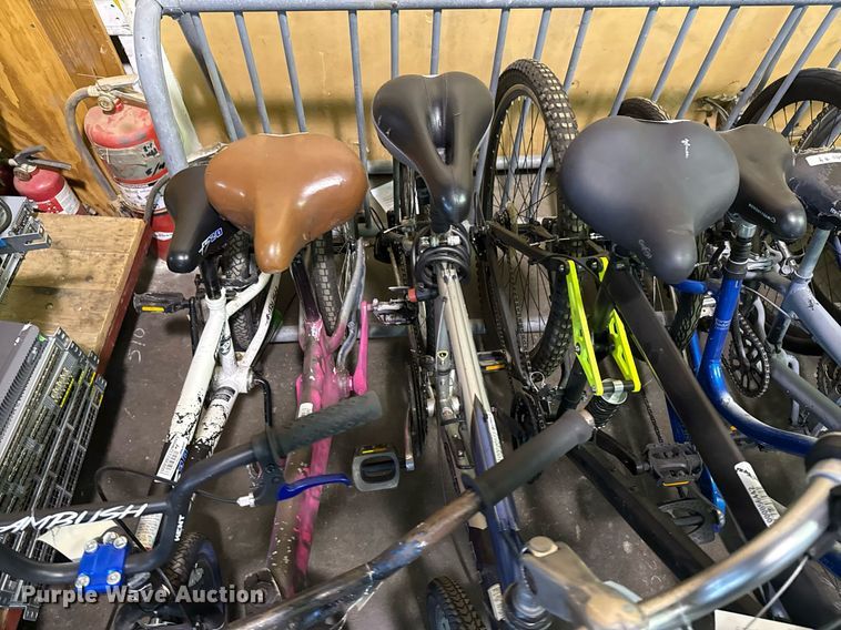 image for item NO9748 Approximately 12 bicycles