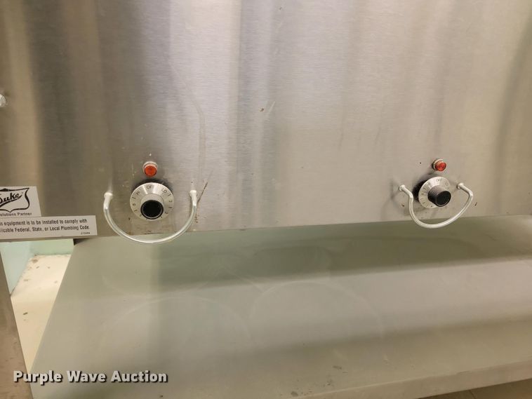 image for item NV9779 Duke E304SWM food warmer