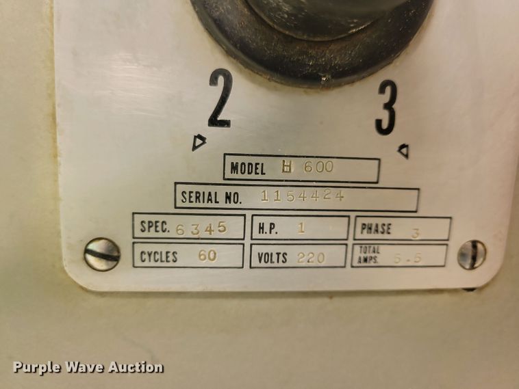 image for item NV9780 Hobart 600 mixer