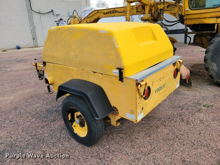 image for item NV9787 Ingersoll Rand air compressor