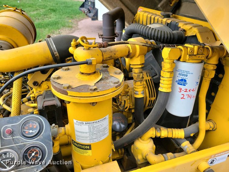 image for item NV9787 Ingersoll Rand air compressor