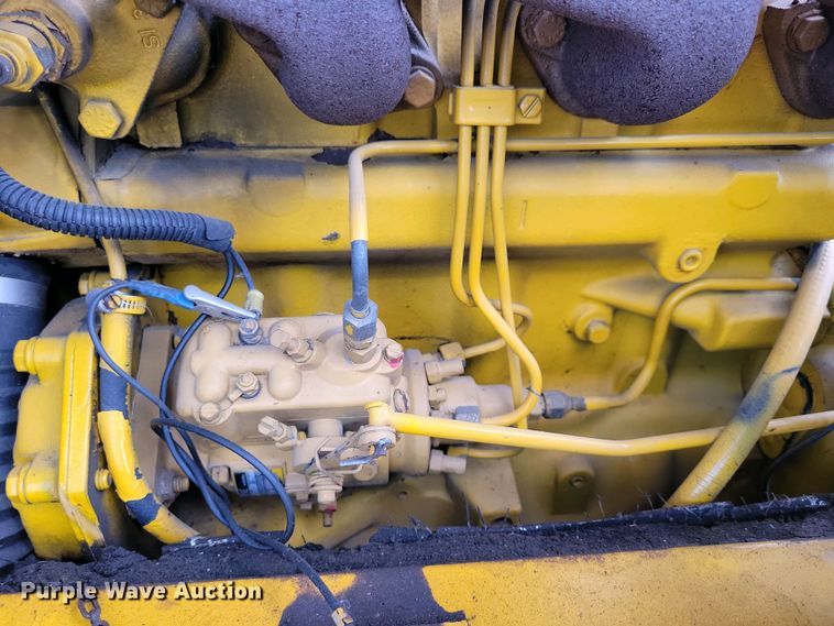 image for item NV9787 Ingersoll Rand air compressor