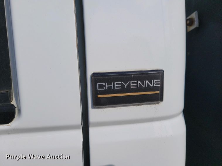 image for item NV9789 1994 Chevrolet C2500 utility bed pickup truck