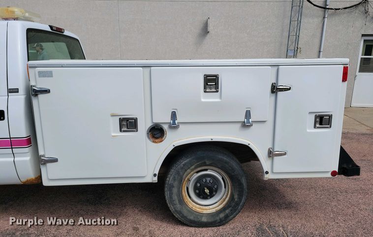 image for item NV9789 1994 Chevrolet C2500 utility bed pickup truck