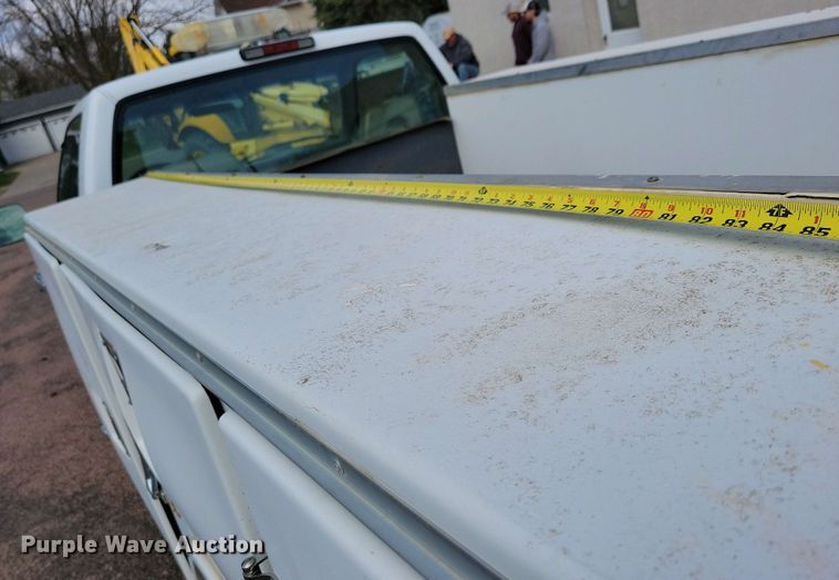 image for item NV9789 1994 Chevrolet C2500 utility bed pickup truck