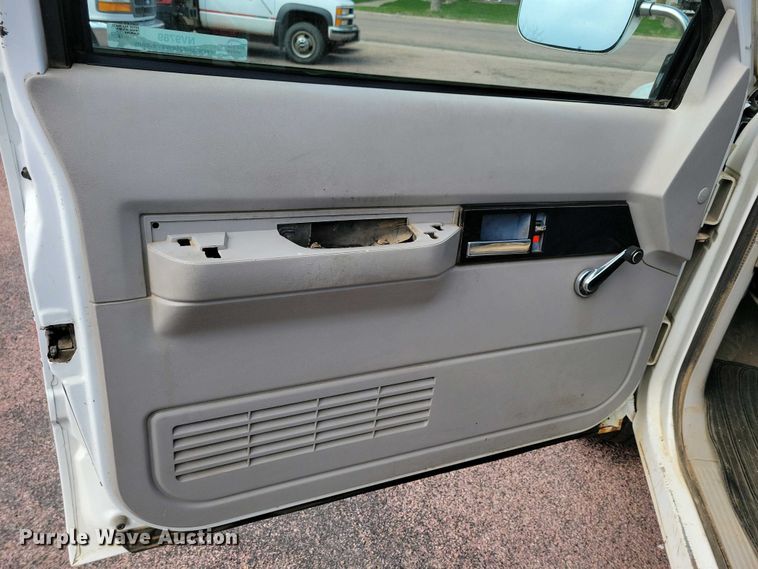 image for item NV9789 1994 Chevrolet C2500 utility bed pickup truck