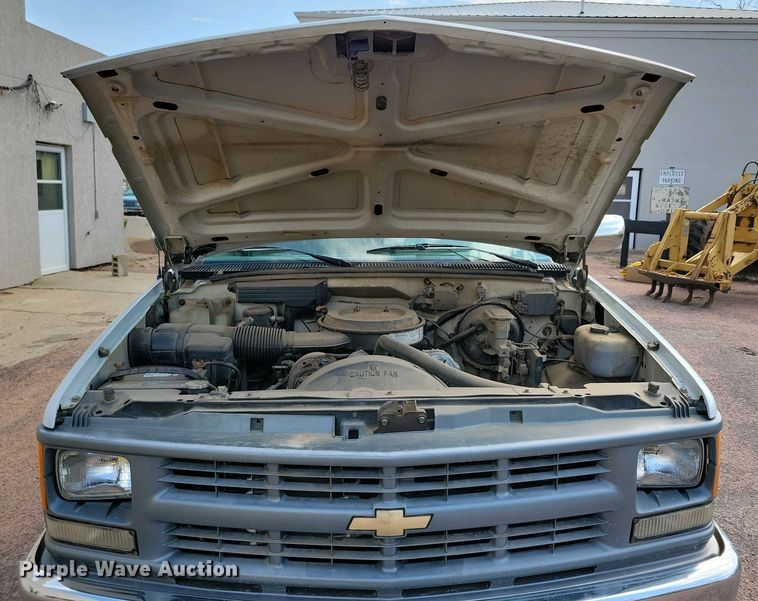 image for item NV9789 1994 Chevrolet C2500 utility bed pickup truck