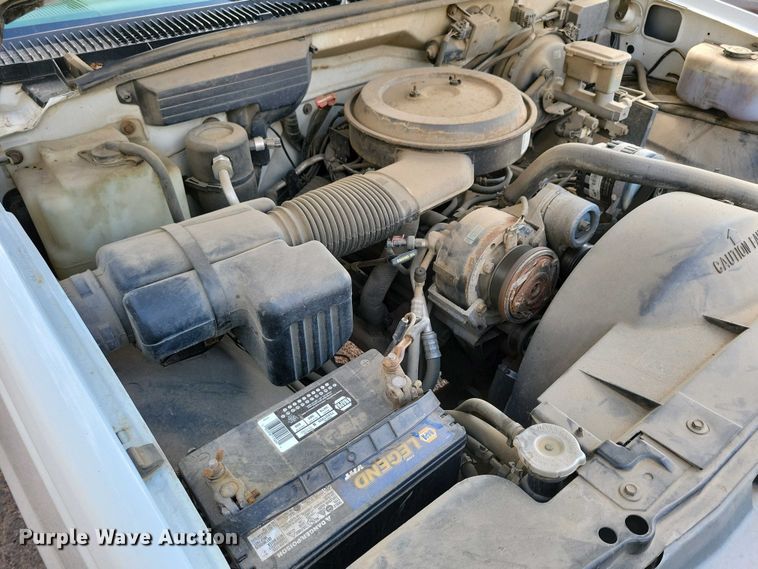 image for item NV9789 1994 Chevrolet C2500 utility bed pickup truck