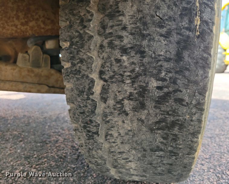 image for item NV9789 1994 Chevrolet C2500 utility bed pickup truck