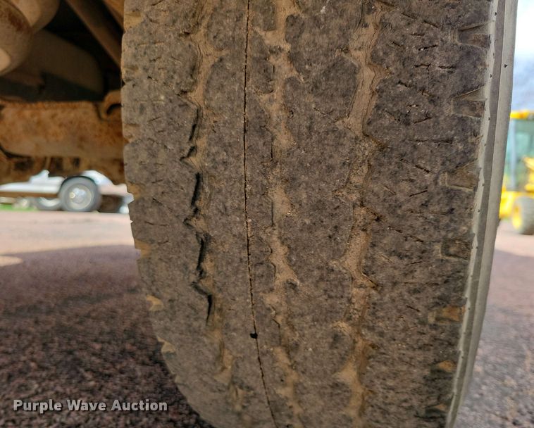 image for item NV9789 1994 Chevrolet C2500 utility bed pickup truck