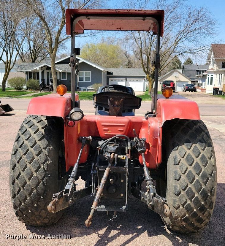 image for item NV9791 1997 Case IH 3220 tractor